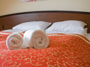 viešbučio kambariai apartamentai apgyvendinimas kalnai Sudetes ilsisi Lenkijoje