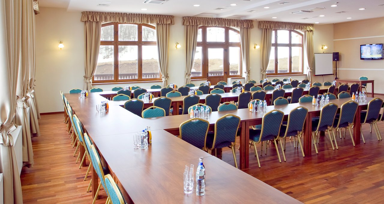 viešbučio kambariai apartamentai apgyvendinimas kalnai Sudetes ilsisi Lenkijoje